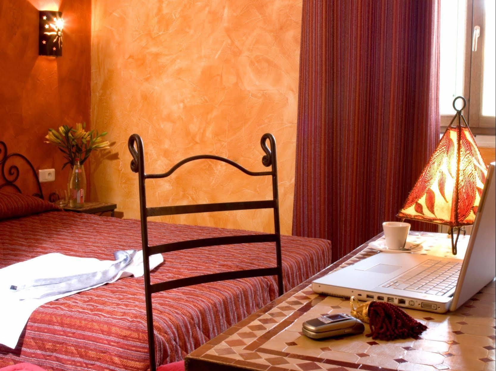Contact Hotel Le Relais De Vellinus Beaulieu-sur-Dordogne Kültér fotó
